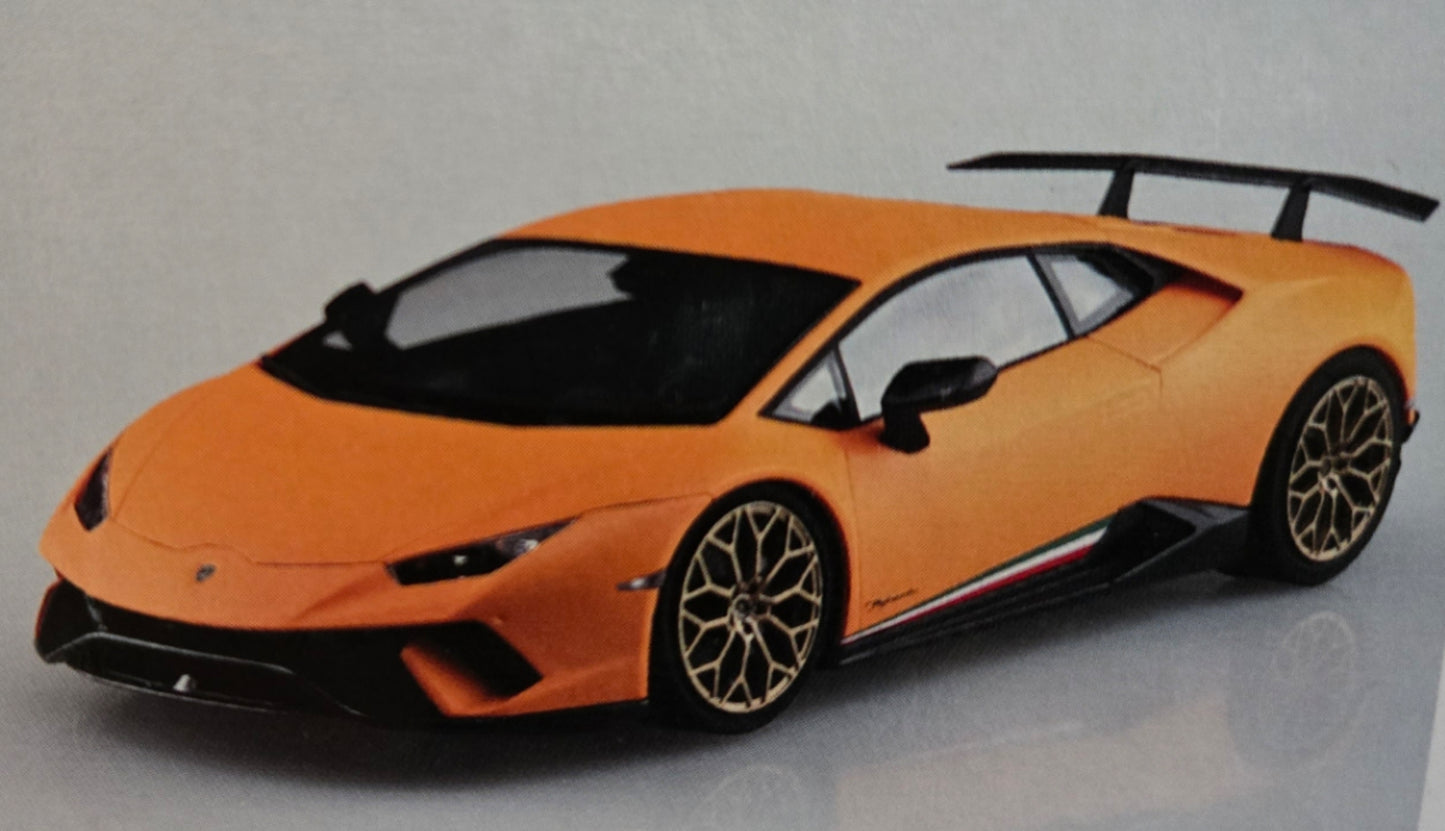 Aoshima 1/24 2017 Lamborghini Huracan Performante
