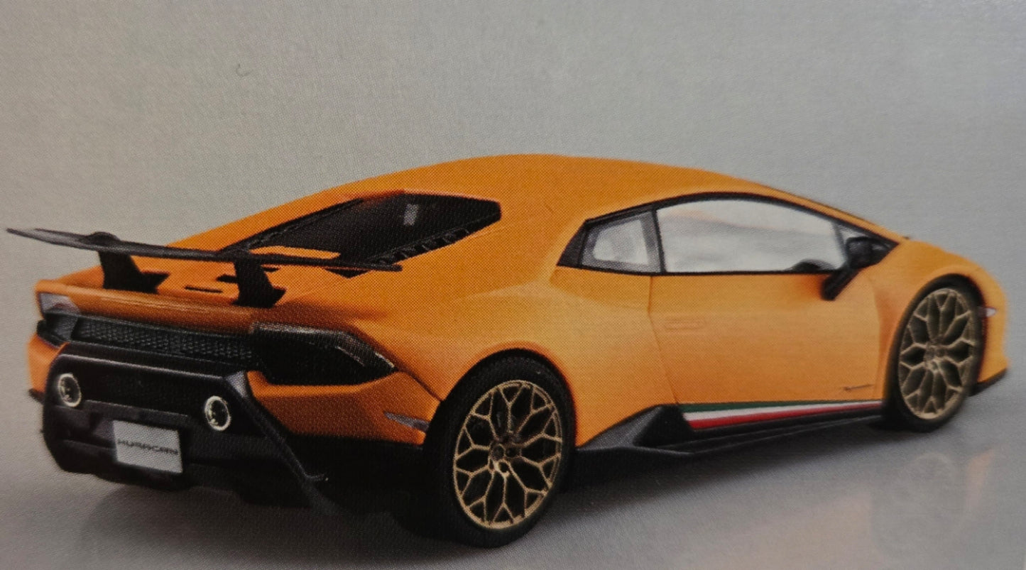 Aoshima 1/24 2017 Lamborghini Huracan Performante