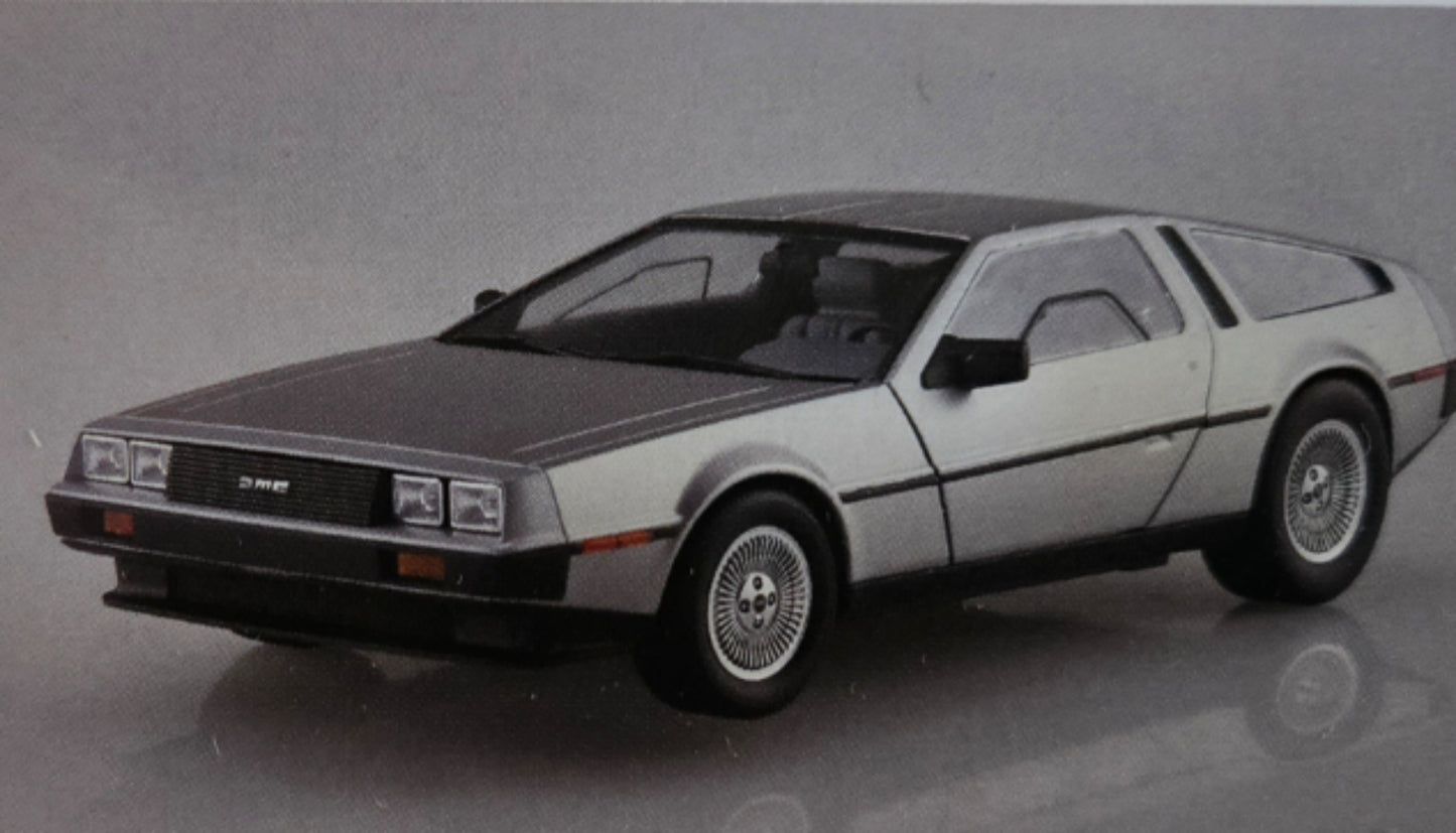 Aoshima 1/24 1982 DeLorean DMC-12