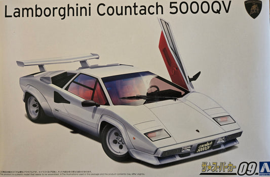 Aoshima 1/24 1985 Lamborghini Countach 5000QV