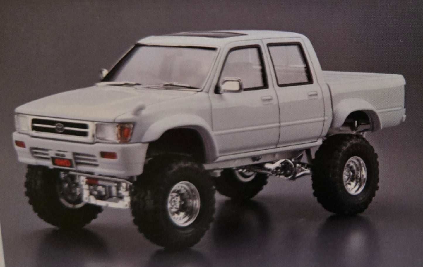 Aoshima 1/24 1994 Toyota LN107 Hilux Pickup Double Cab Lift Up
